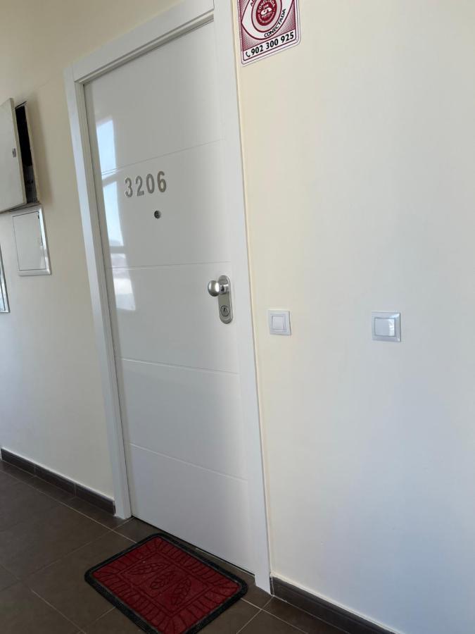 Apartmán Aparment La Gavia Madrid Exteriér fotografie
